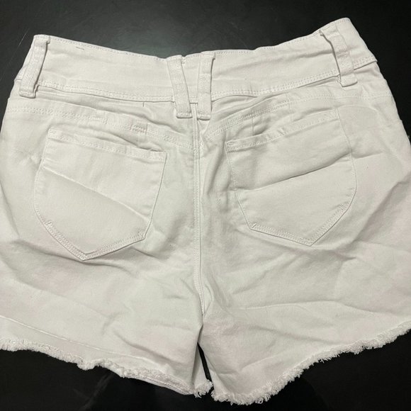 WBB - Mid Rise Jean Short - Picture 2 of 4